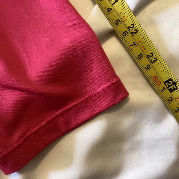 Ladies Pink Long Sleeve Polyester Top, No tag to indicate size or brand - Picture 5 of 5